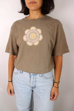 Charger l'image dans la galerie, N°59 - T-SHIRT UPCYCLÉ - M