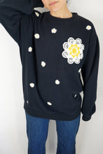 Charger l'image dans la galerie, N°12 - SWEAT UPCYCLÉ - L