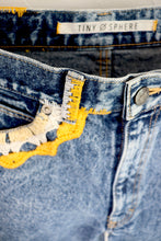 Charger l'image dans la galerie, N°34 - SHORT UPCYCLÉ - 38