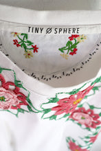 Charger l'image dans la galerie, N°39 - T-SHIRT UPCYCLÉ - L