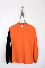 Charger l'image dans la galerie, N°52 - T-SHIRT UPCYCLÉ - XL