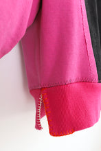 Charger l'image dans la galerie, N°53 - T-SHIRT UPCYCLÉ - M