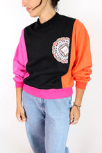 Charger l'image dans la galerie, N°53 - T-SHIRT UPCYCLÉ - M